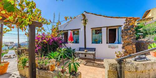 13 Bedroom Building - San Miguel