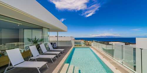 3 Bedroom Villa - Callao Salvaje