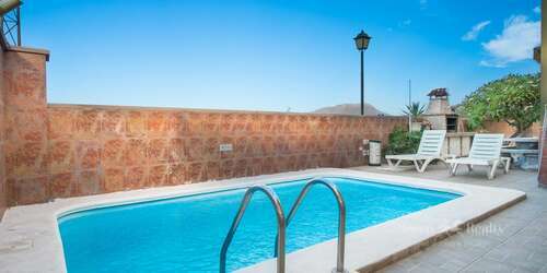 4 Bedroom House - Las Rosas