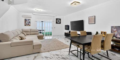 3 Bedroom Townhouse - San Isidro