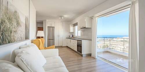 Seafront 1 Bedroom Apartment - Los Cristianos - La Estrella