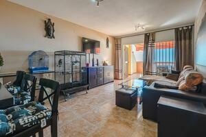 Apartamento de 2 dormitorios - Torviscas Alto - Roque del Conde 4 (1)