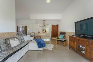 10 Bedroom House - Guaza (3)