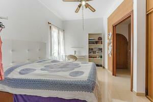 10 Bedroom House - Guaza (0)