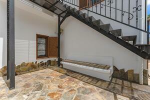 10 Bedroom House - Guaza (3)