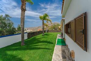 10 Bedroom House - Guaza (2)