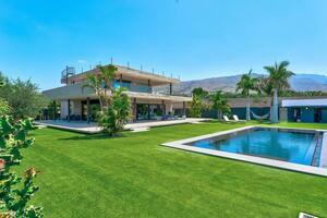 Villa mit 4 Schlafzimmern - Playa Paraíso (0)