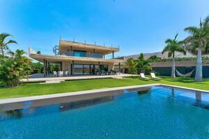 4 Bedroom Villa - Playa Paraíso (3)