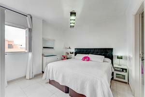 11 Bedroom Building - Las Chafiras (3)