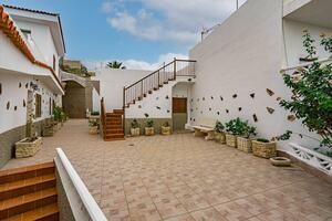 5 Bedroom House - Granadilla de Abona (1)