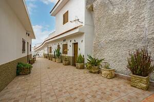 5 Bedroom House - Granadilla de Abona (2)