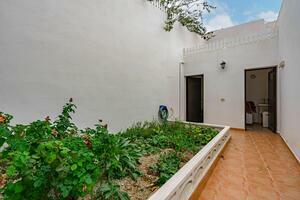 5 Bedroom House - Granadilla de Abona (0)