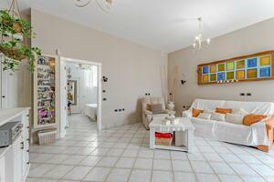 6 Bedroom House - Las Galletas (2)