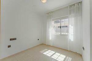 2 Bedroom Apartment - Torviscas Alto - Porta Nova (2)