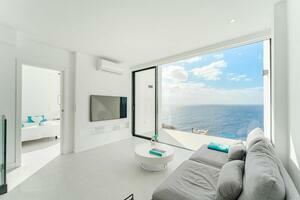 Luxus 3-Zimmer-Villa am Meer  - Santa Cruz (1)