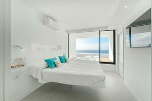 Luxus 3-Zimmer-Villa am Meer  - Santa Cruz (1)