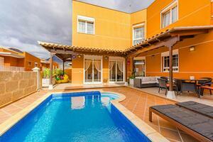 4 Bedroom Villa - Los Cristianos (1)