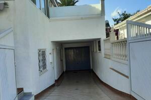 4 Bedroom House - Chayofa (3)