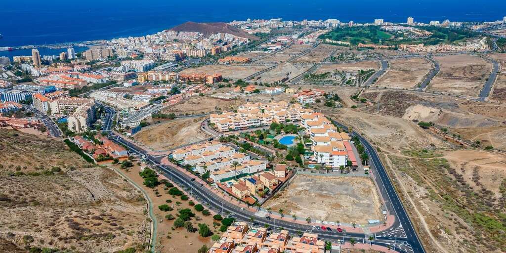 Land - Los Cristianos - Puerta de Los Cristianos