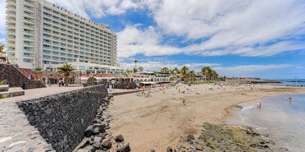 Garage - Playa de Las Américas