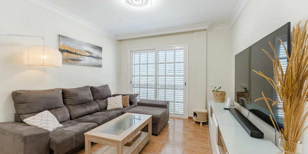 3 Bedroom Apartment - Alcalá