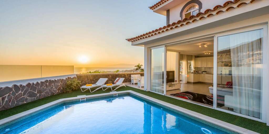 4 Bedroom Villa - Torviscas Alto