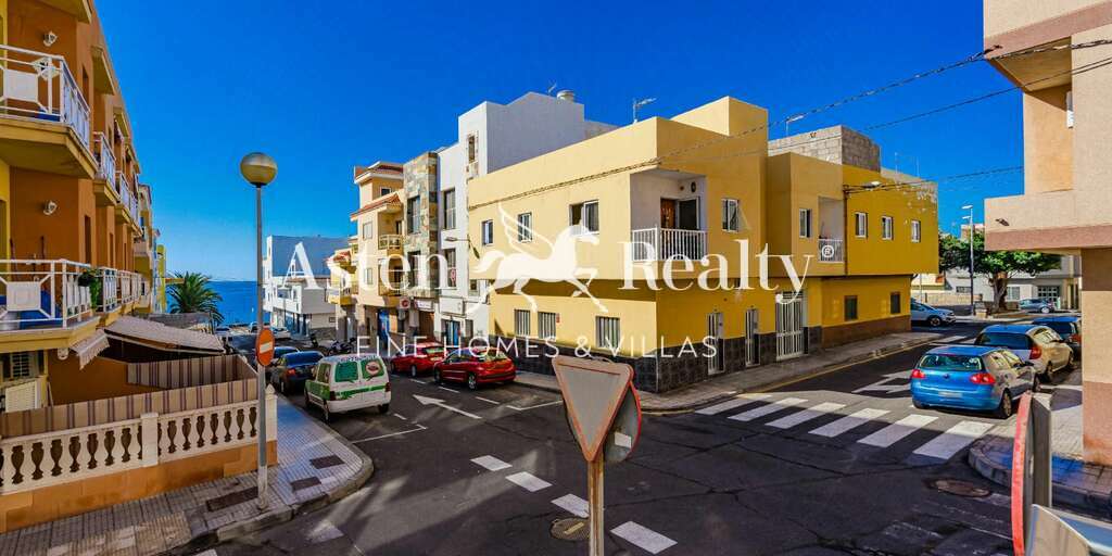 2 Bedroom Apartment - Los Abrigos - Edificio Las Olas